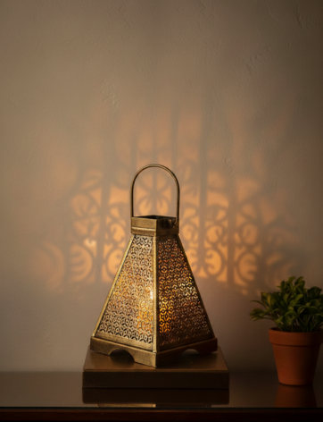 Metal Lantern – Antique Glow Decorative Light